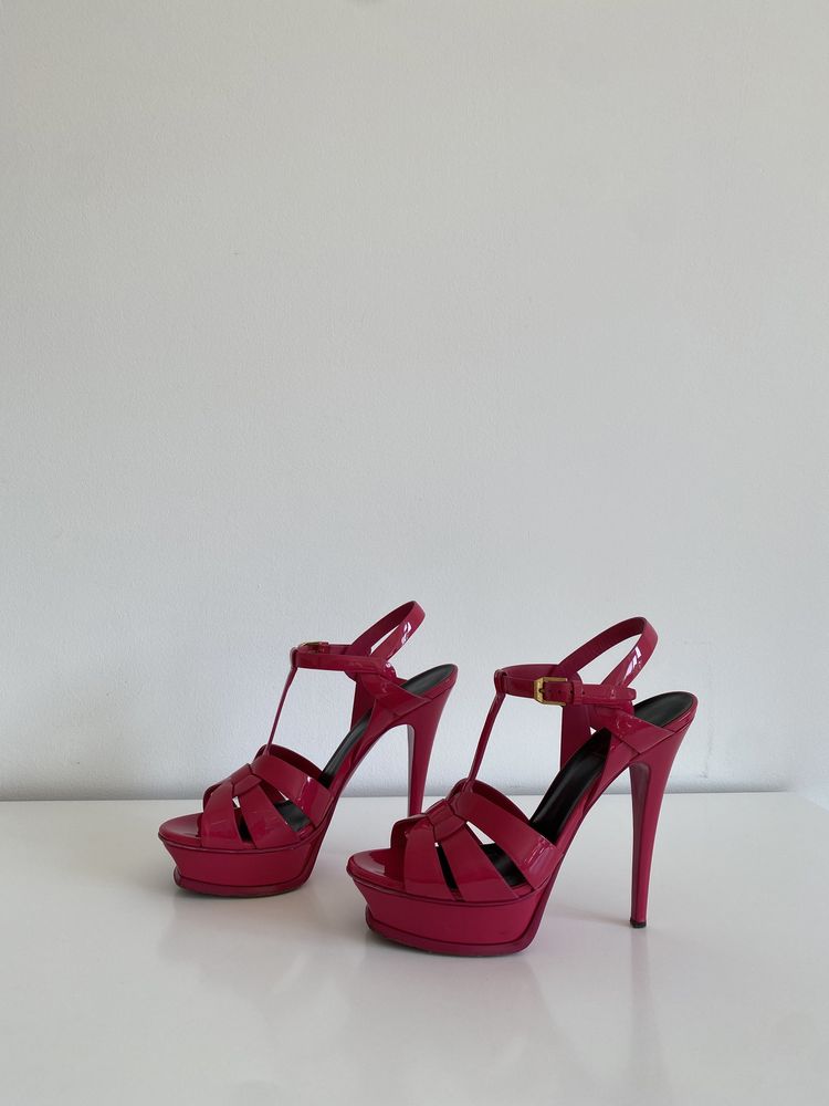 Saint Laurent - sandały na obcasie