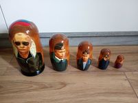 matrioszka putin, drewniana lalka, zabawka