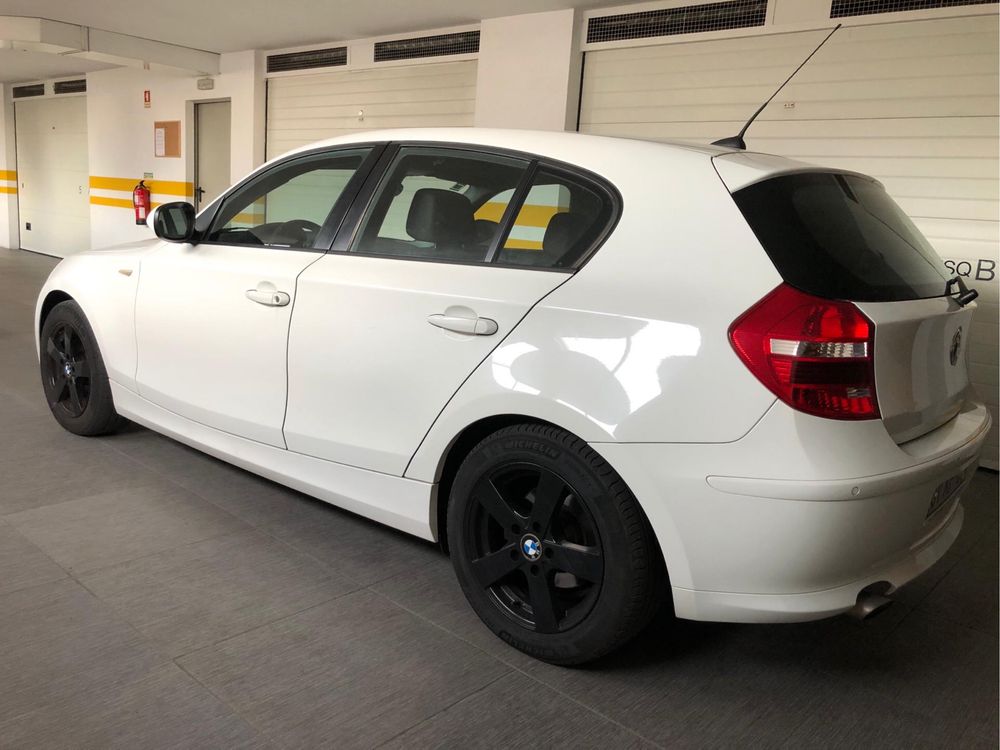 BMW Serie 1 - Em bom estado