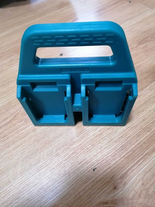 Koszyk na 4 baterie Makita, uchwyt na akumulatory, organizer