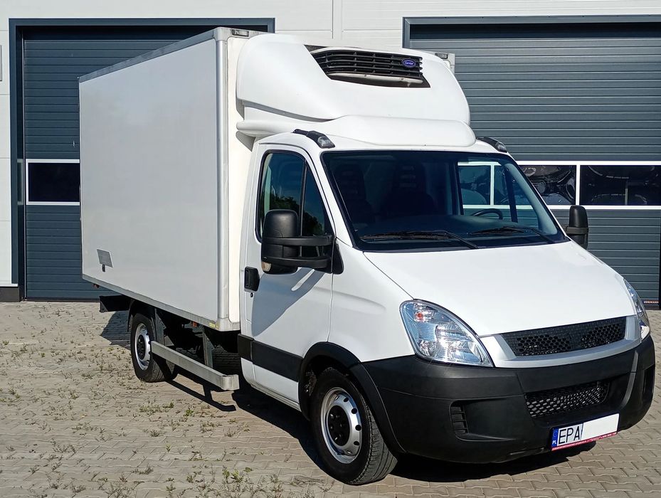 Iveco DAILY 35C14  agregat Carier, zabudowa Iglocar, vebasto, wys 2.1, szer 2.1, dług 3.6