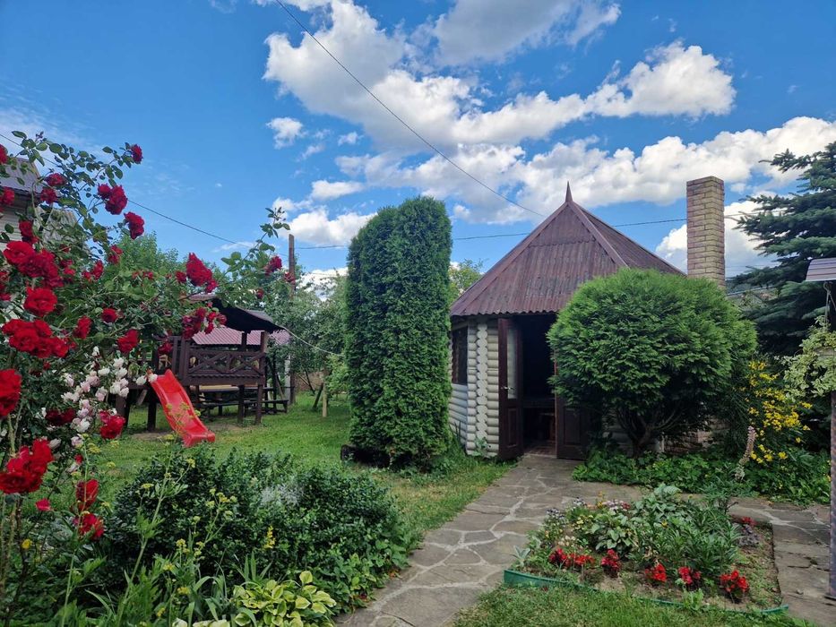 Окремий будиночок подобово. Котедж в Карпатах. Відпочинок в Яремче.