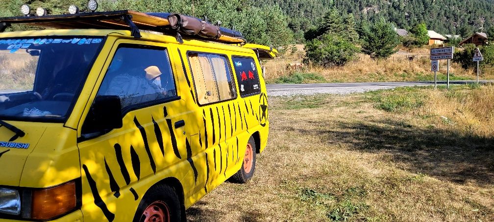 Mitsubishi l300 campervan