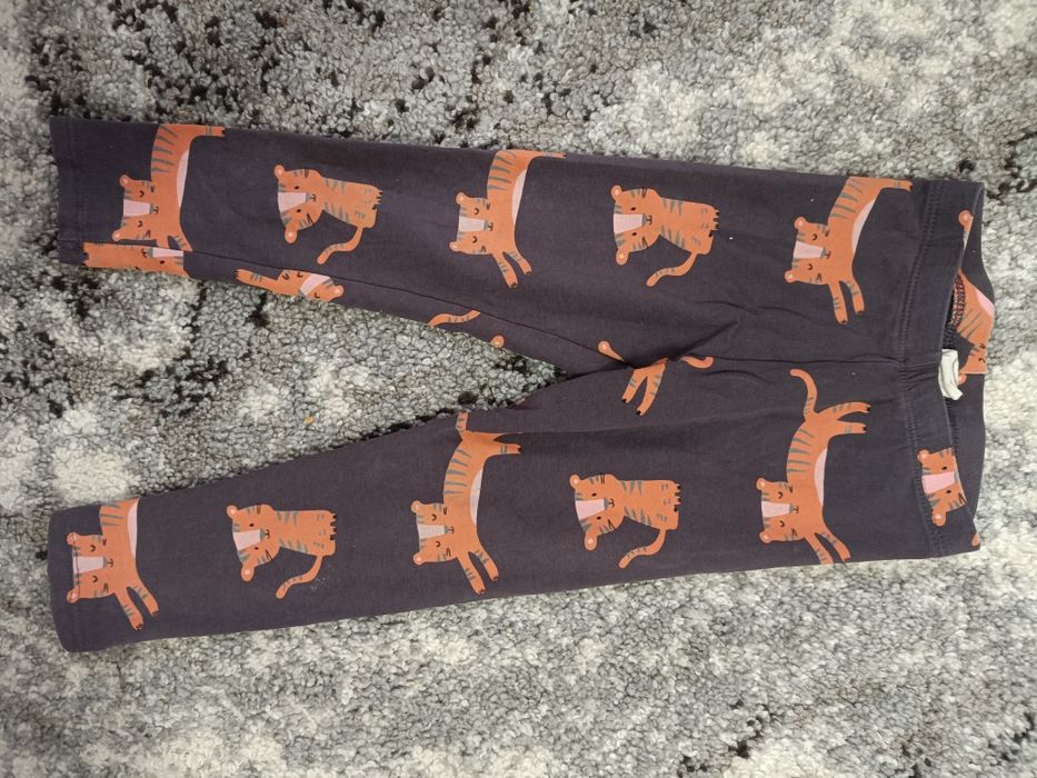 Paka ubrań dziewczęcych