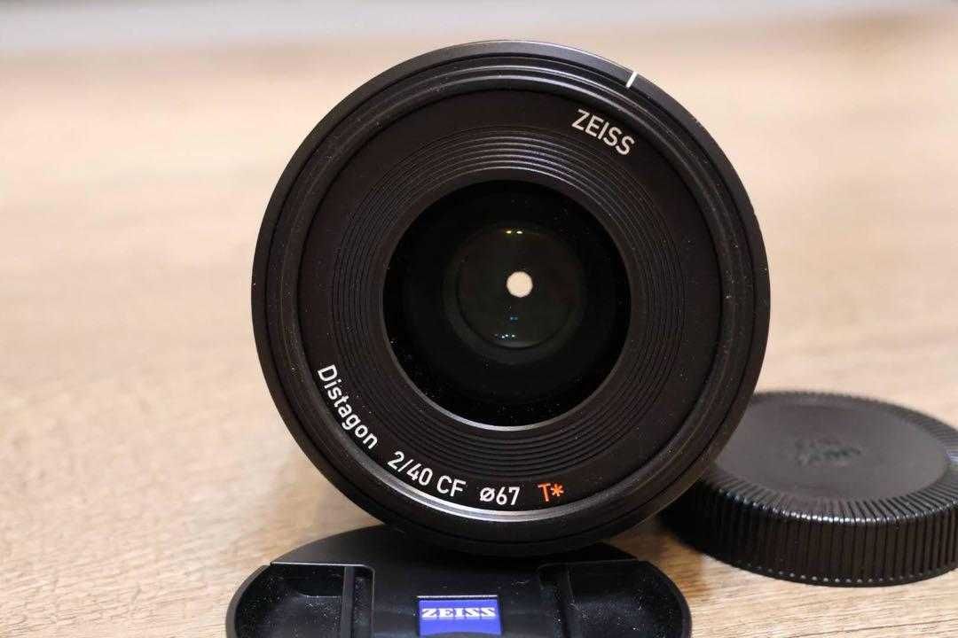 Lente ZEISS Batis 40mm f/2 CF Sony E