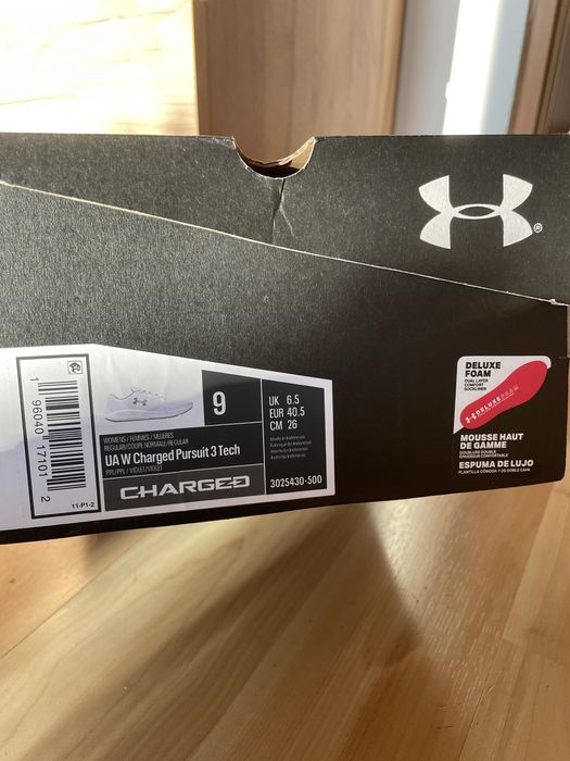 Buty do biegania Under Armour rozmiar 40