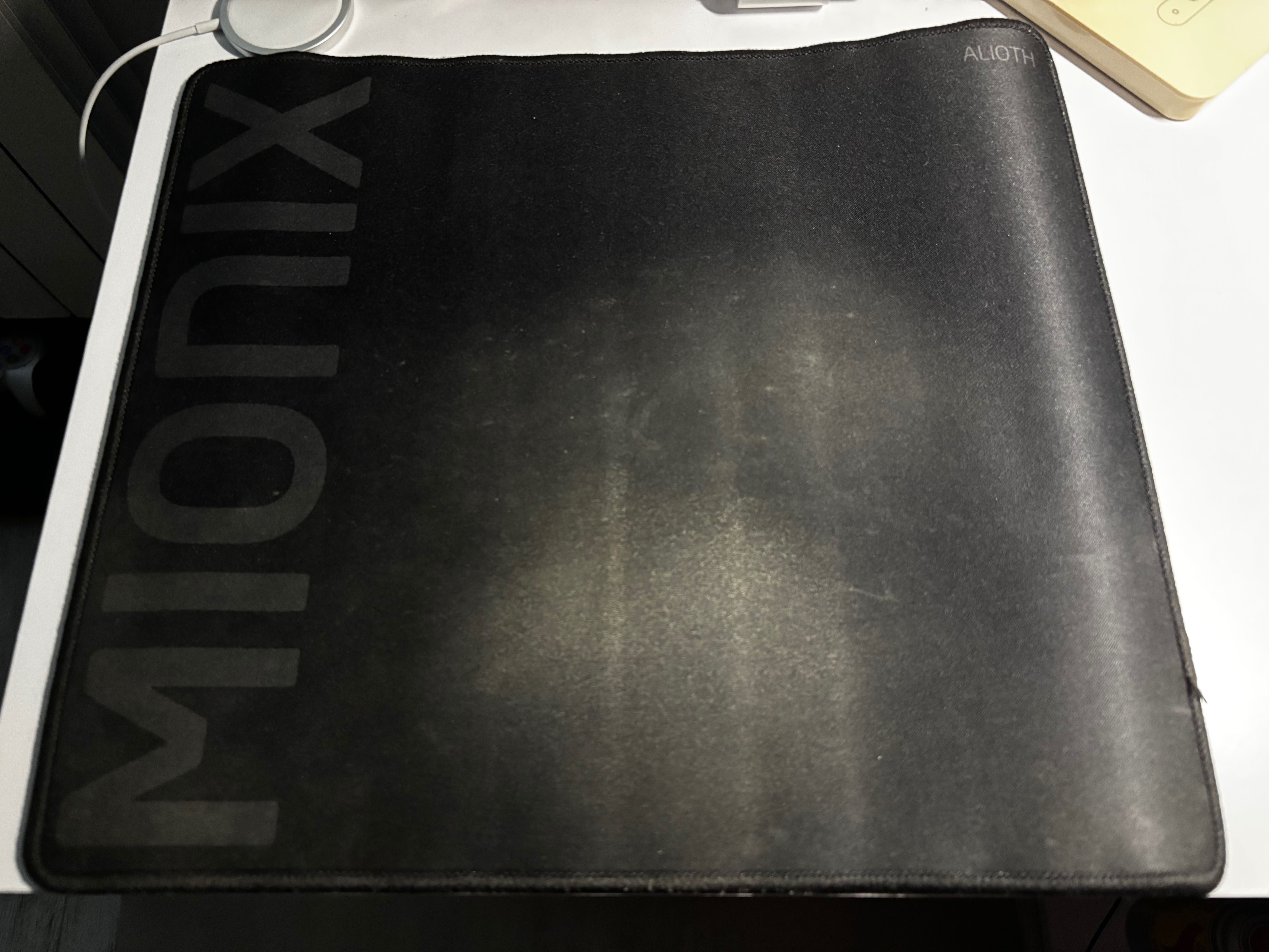 Podkładka pod mysz Mionix Alioth Medium