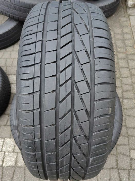 255/45R20 101W Goodyear Excellence para lato