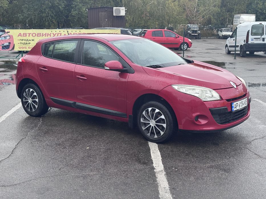 Продам Renault Megane 3 K9K в отличном состоянии!!!