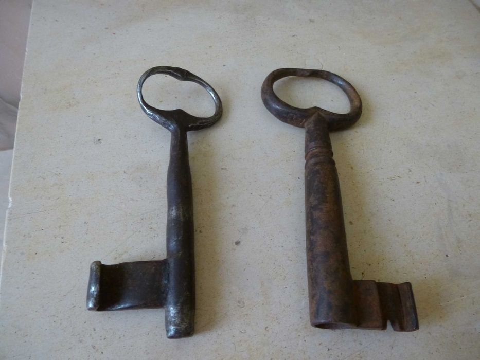 Chaves de ferro forjado de portas antigas