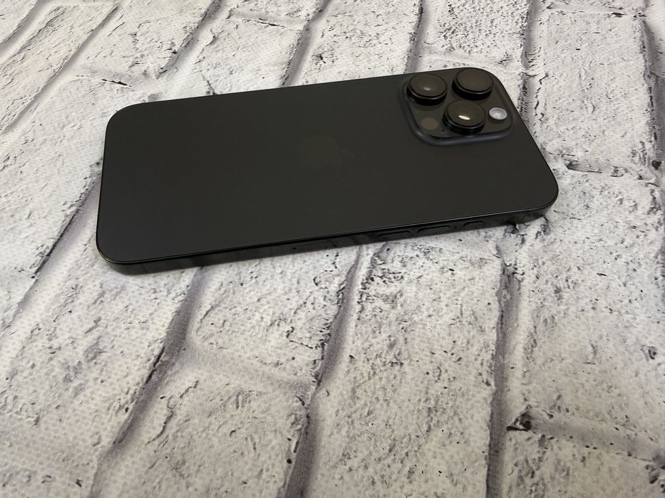 Iphone 16 Pro Max 256gb neverlock Global Black Titanium 1080$