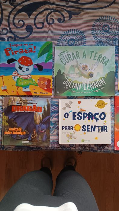 Livros infantis como novos