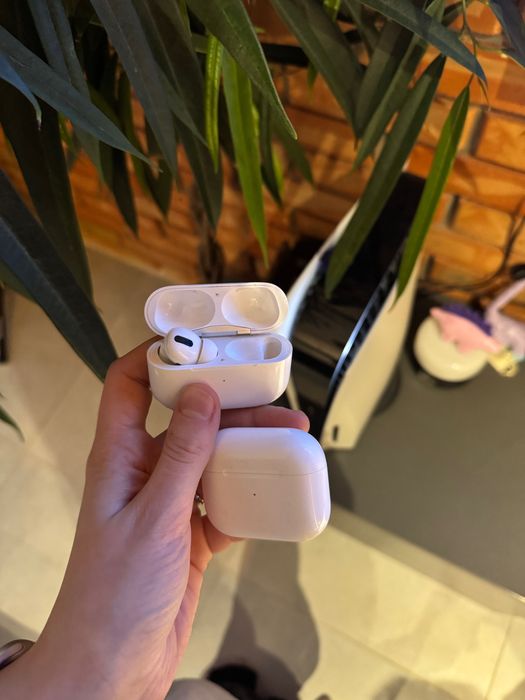 Air pods pro 2 кейс
