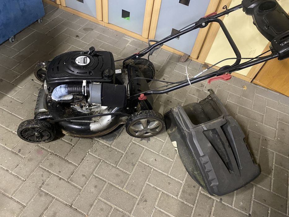 Kosiarka spalinowa Brast