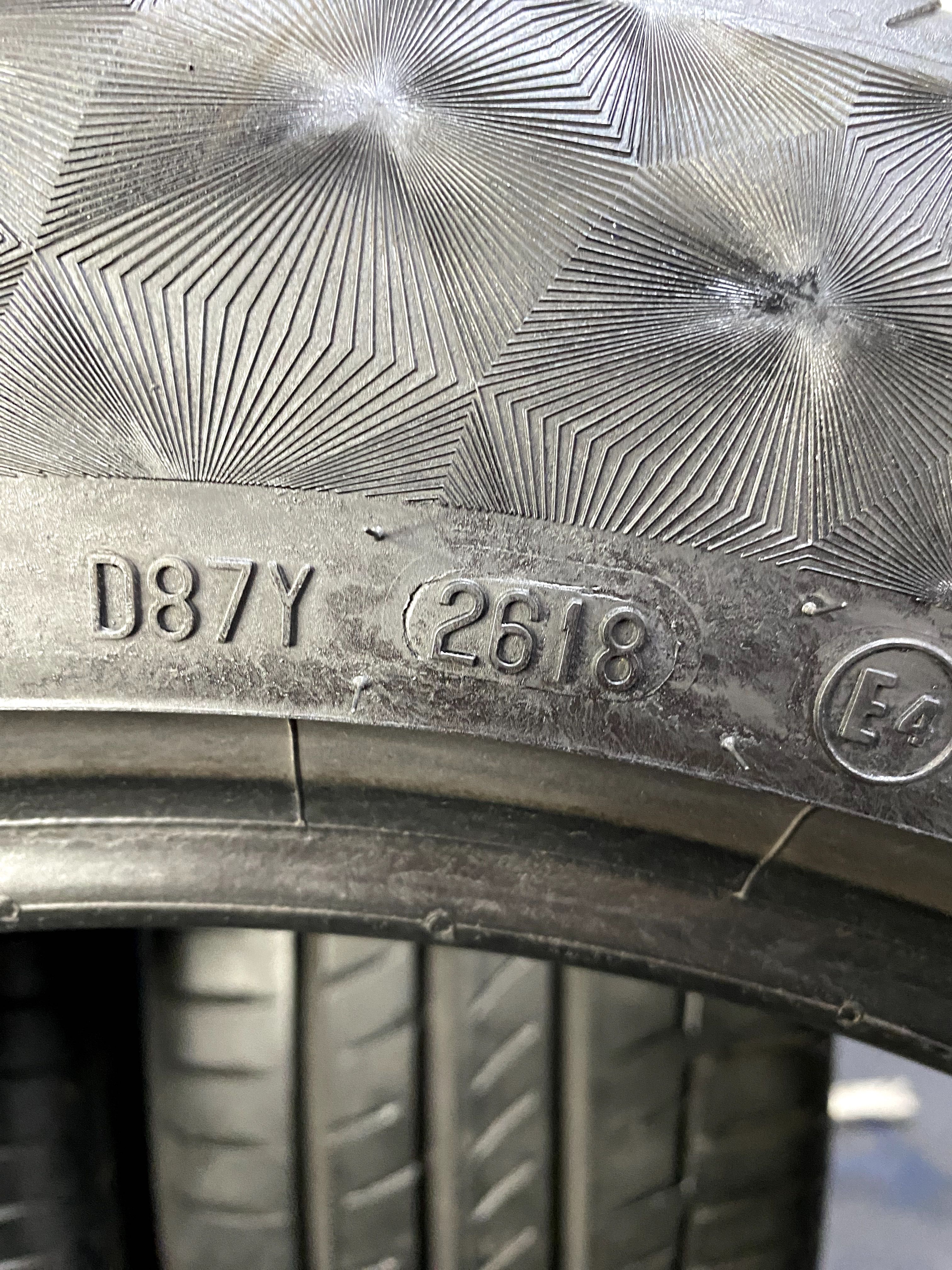 Літні шини 225 55 R18 98V Continental PremiumContact 6