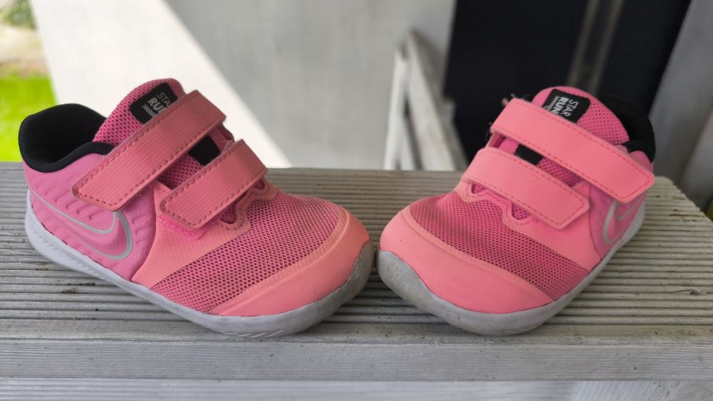 Adidasy Nike rozmiar 23,5