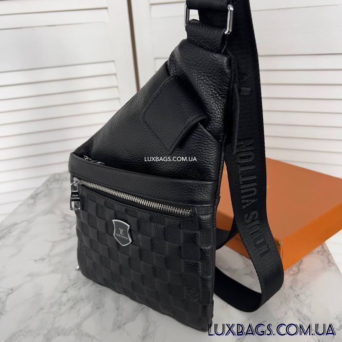 Чоловіча шкіряна сумка слінг Louis Vuitton мужская кожаная