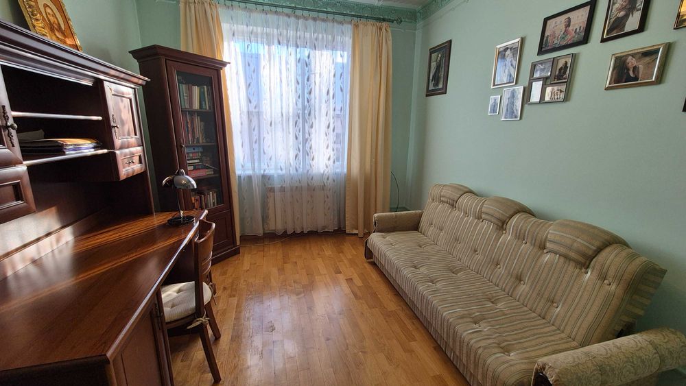 Продаж будинок вул. Пасічна