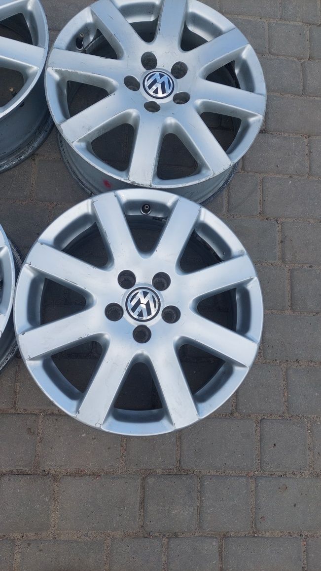 диски  jetta touran caddy polo golf 5 passat skoda 5×112 R17