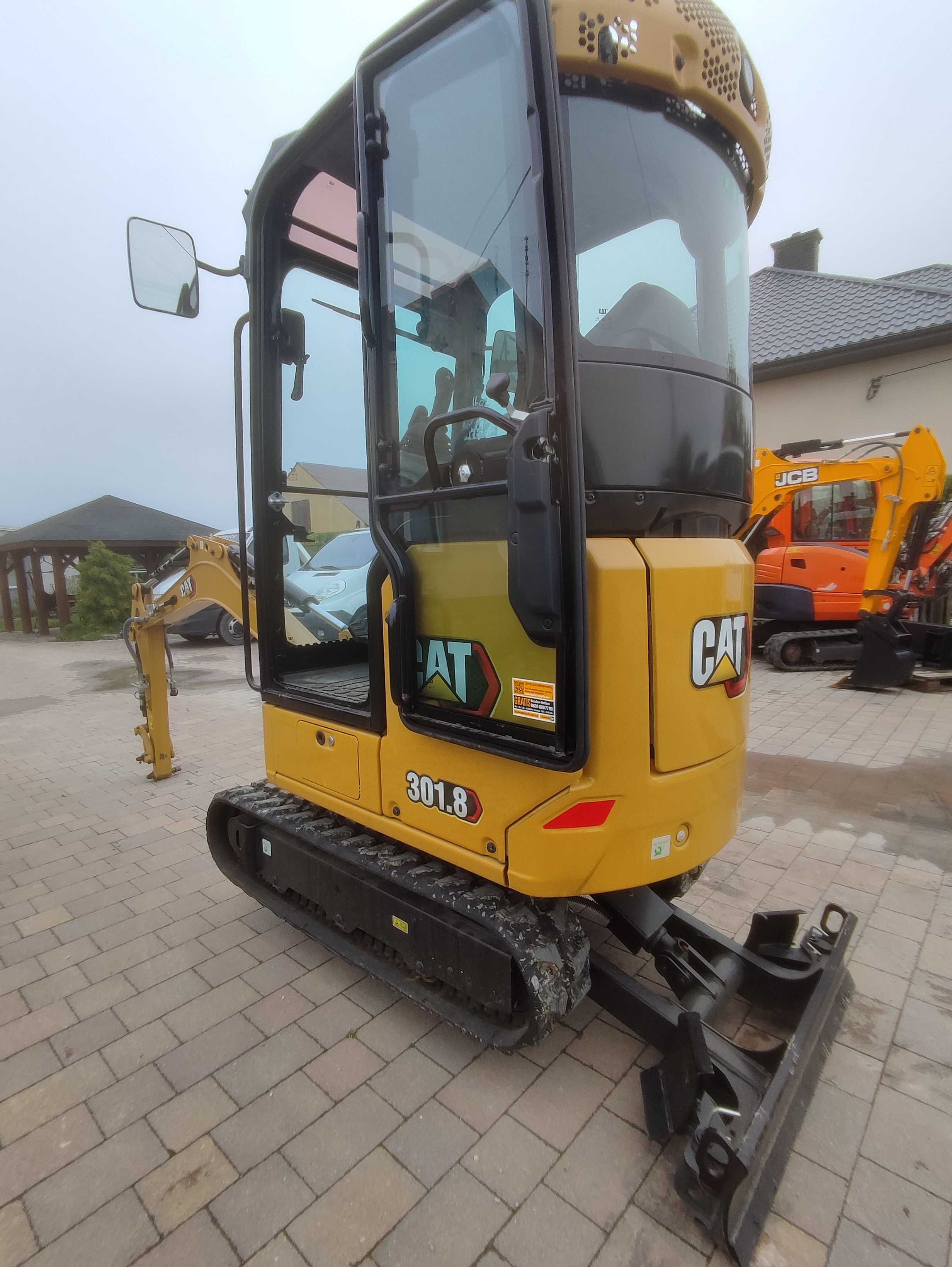 Nowa minikoparka CAT 301.8  2022r