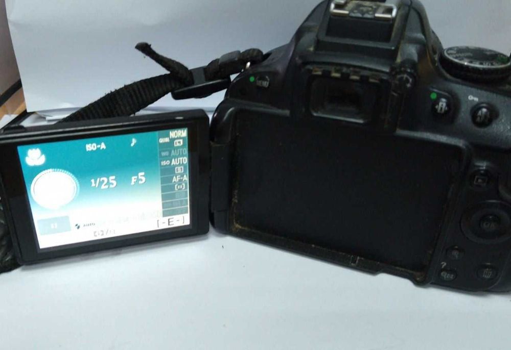 Фотоапарат NIKON D5100+ Об'єктив nikon af-s 18-55mm