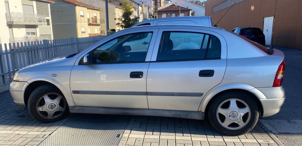 Vendo opel astra