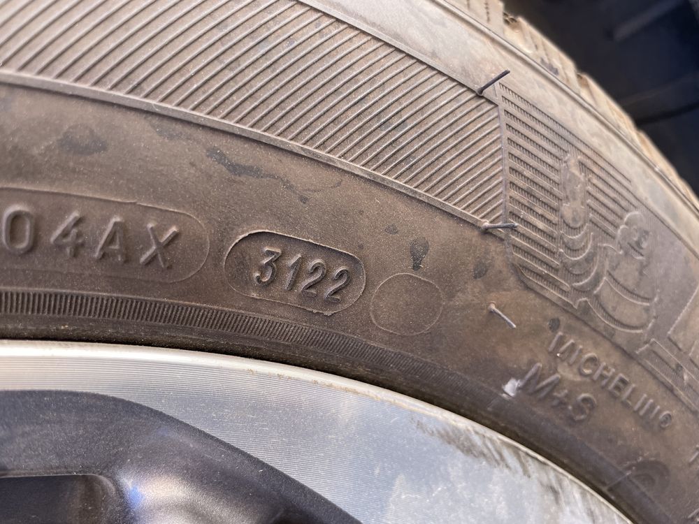 Продам шини mishelin defender ltx 235/60 R18