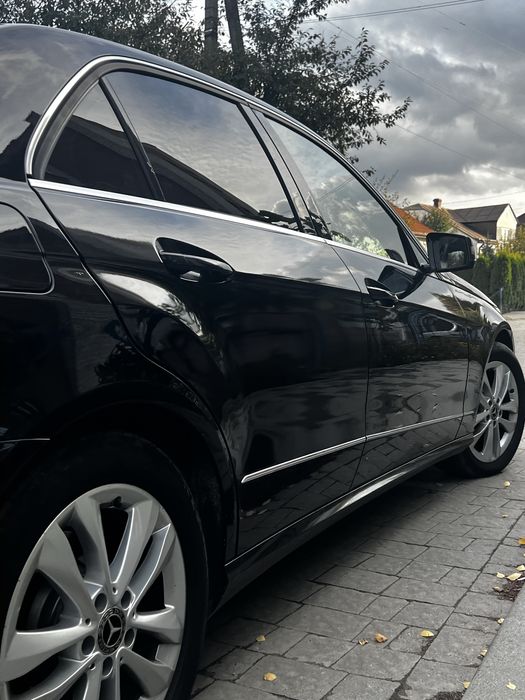 Mercedes-Benz E-Class, Мерседес 212 2011 рік