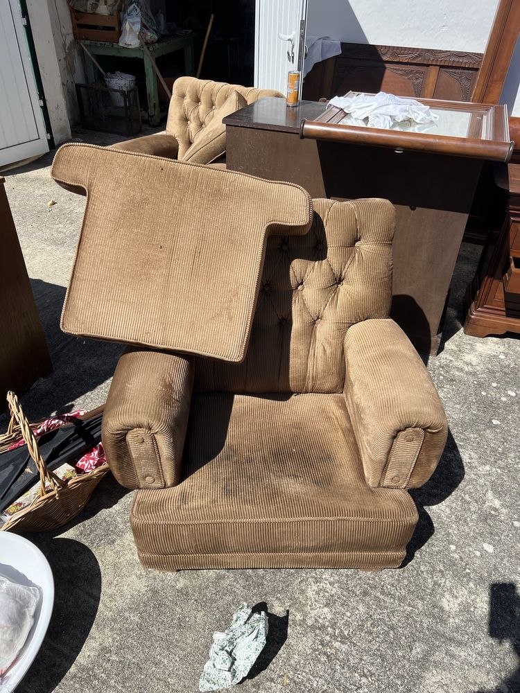 2 sofas individuais