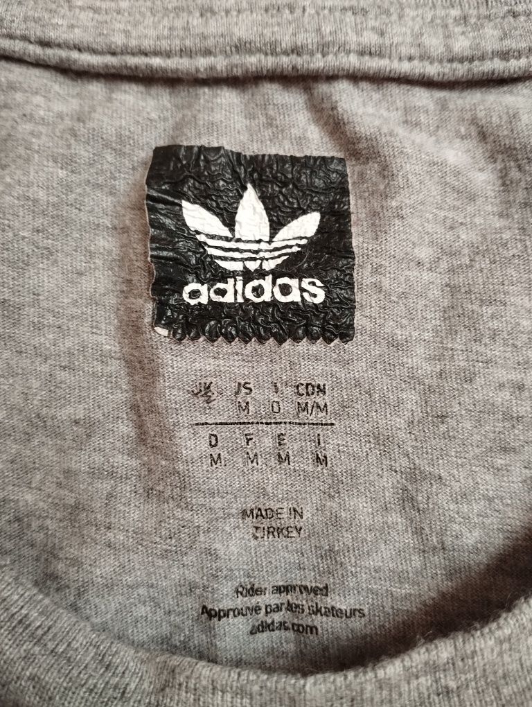 Футболка  Adidas