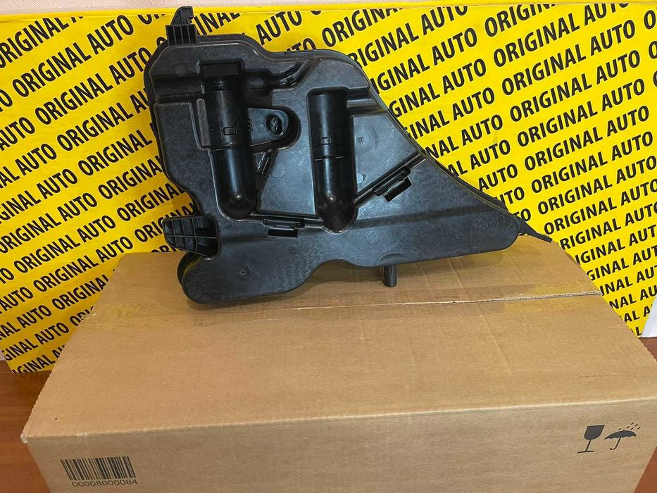 Бачок омивача скла BMW 3 G20 G21 Новий. Оригінал