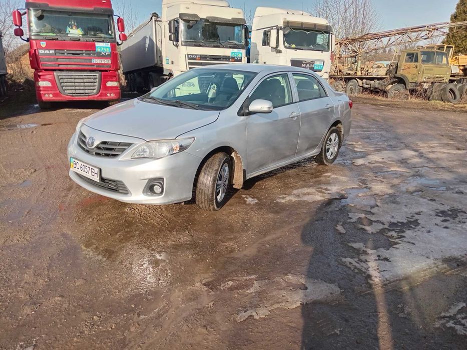 Продам Toyota Corolla