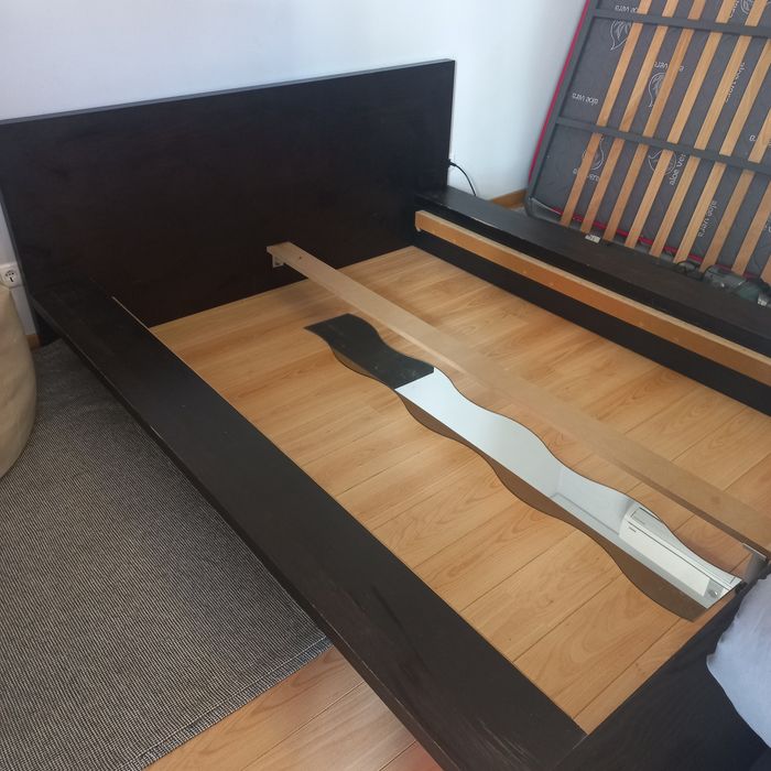 Cama para medida de estrado e colchão 140x200