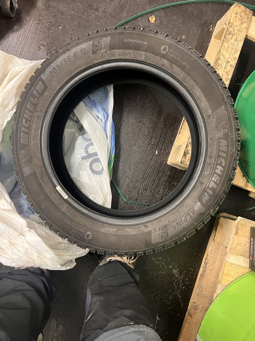 Opony zimowe Michelin 205/55 R17 Alpin 6