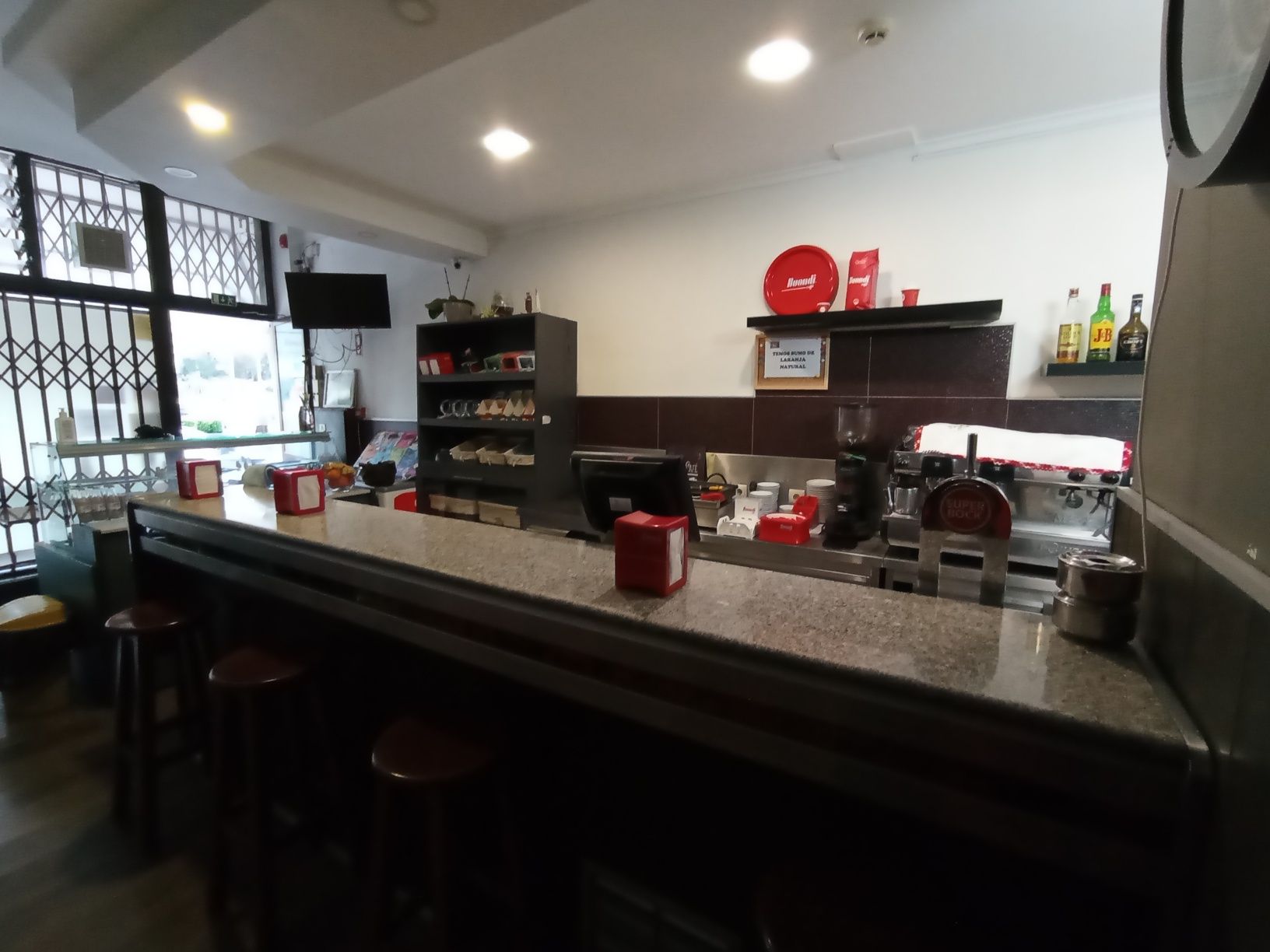 Trespasse de Café na Maia