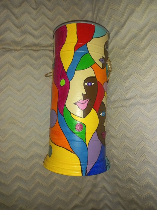 Porta guarda-chuvas e bengalas