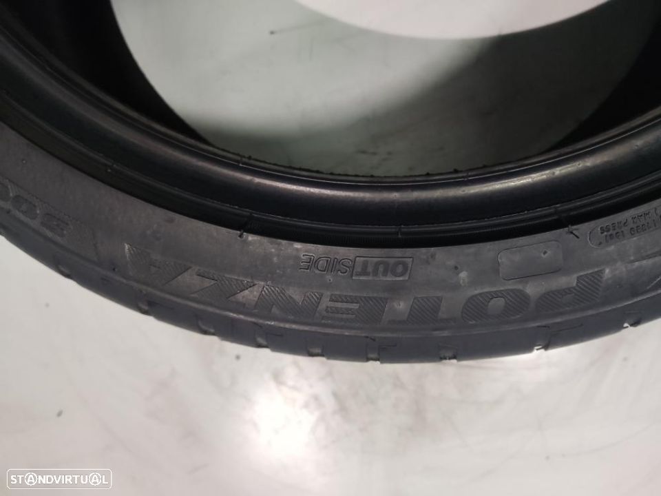 2 pneus semi novos 225-40r18 bridgestone - oferta dos portes 120 Euros