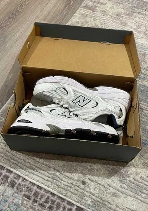 Buty sportowei New_Balance_530_ White R.43