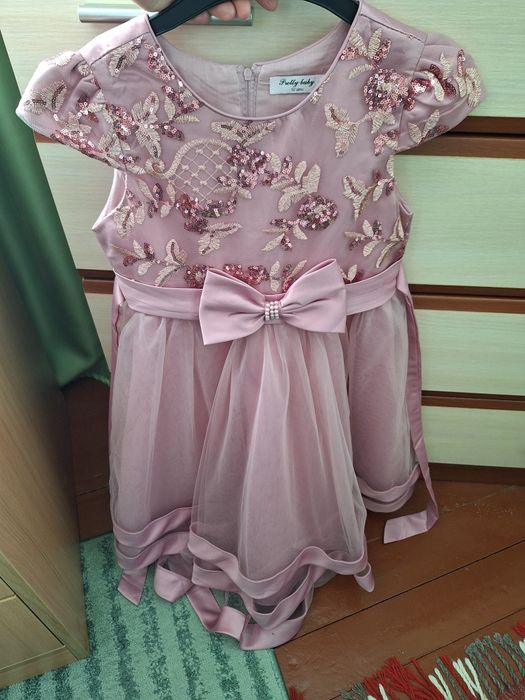 Плаття,сукня 6-7-8-9 років