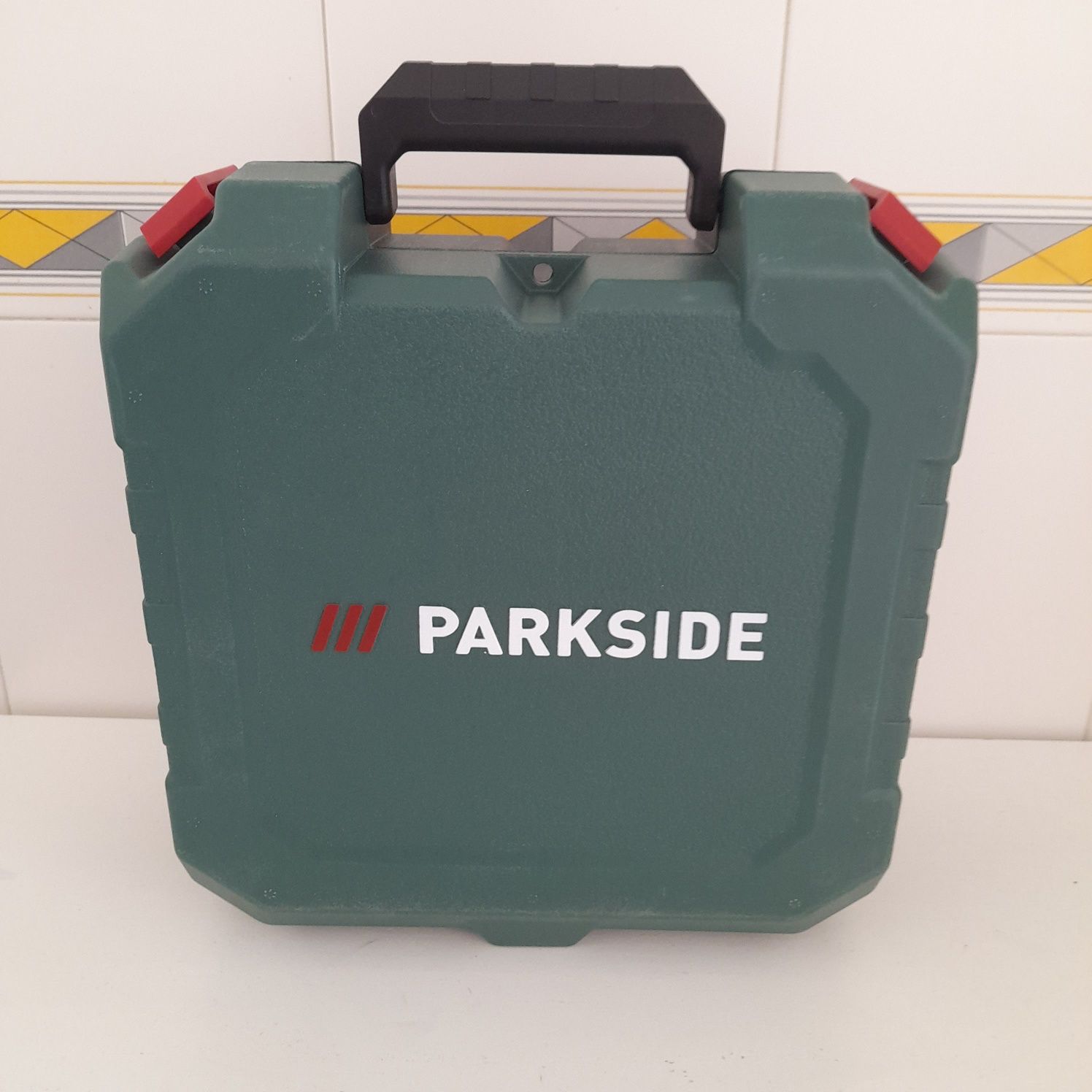 Aparafusadora Berbequim Parkside