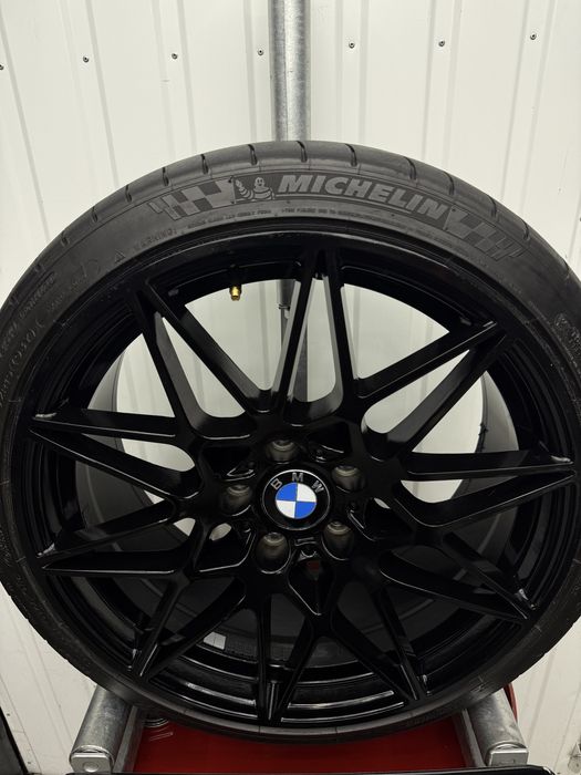 Alufelgi KOMPLET 19 cali 5x120 BMW E90 E91 E92 E46 E82 F30 F31 F32