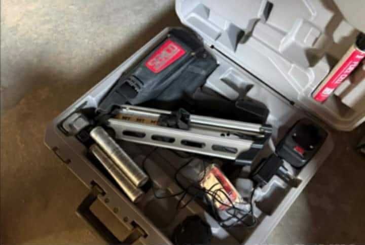 Gwozdziarka Gazowa SENCO 90mm GT90CH walizka w pelni sprawna