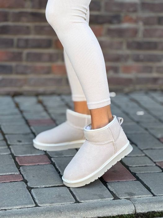 Жіночі уггі (UGG) зимові з натуральної замші (р.36-41)
