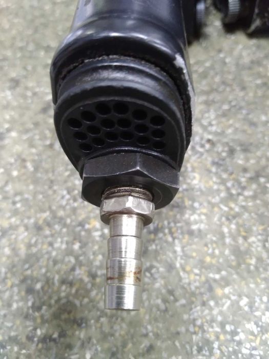 Пневмогайкокрут 1/2" 949Нм, 6500об/хв Mighty Seven NC-4215