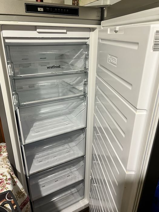 Vestfrost морозилка