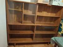 Biblioteczka z czasów PRL