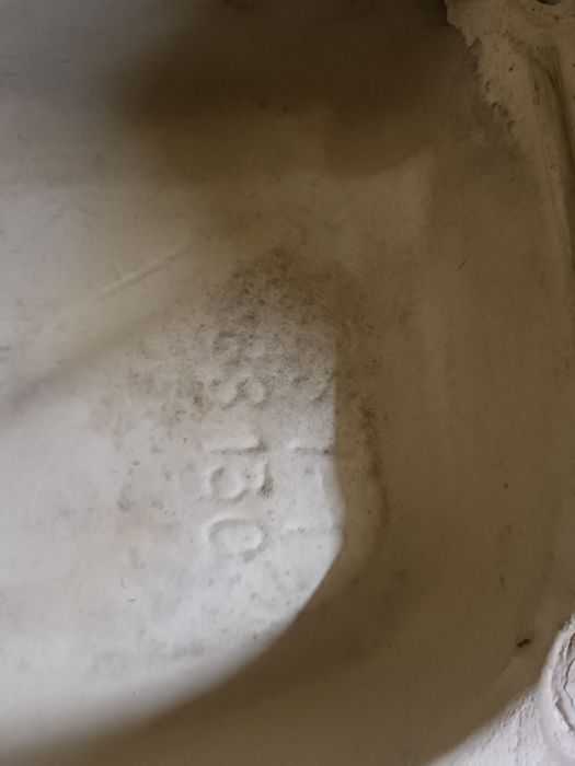 pokrywa spłuczki kompactu