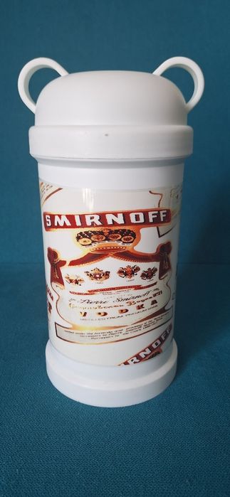 Cooler, termos, pojemnik do schłodzenia alkoholu, polecam!