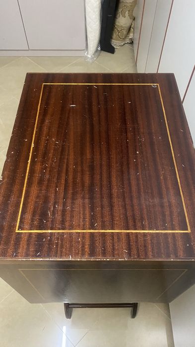 Movel gavetas com suporte separado