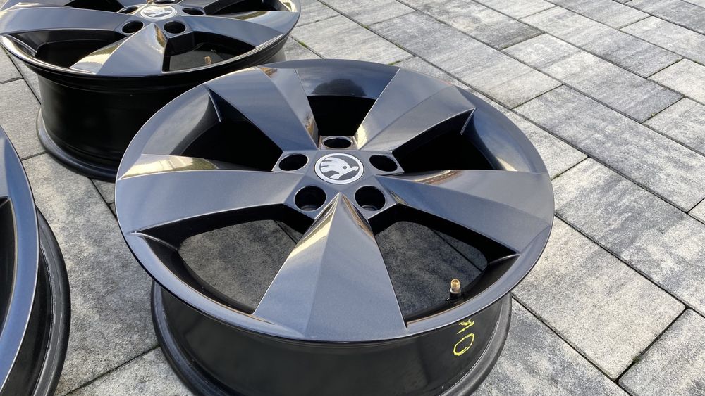 Felgi aluminiowe Skoda Karoq Kodiaq 5x112 17 cali Nanuq